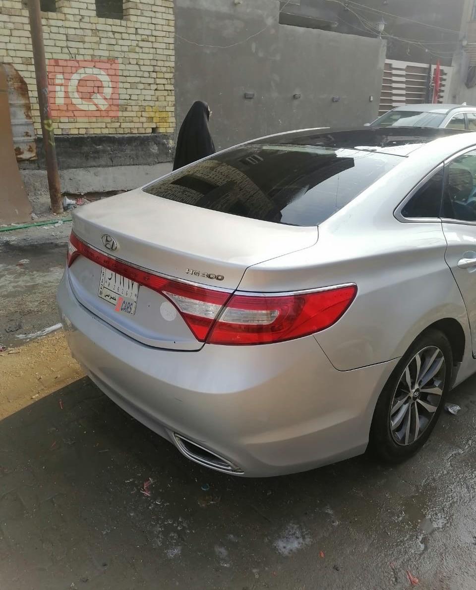 هیۆندای ازێرا